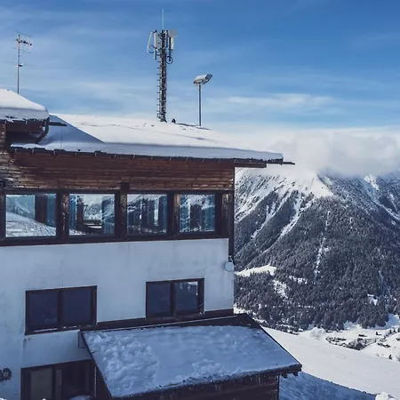 Hostal Berghostel Rinerhorn By Mountain *